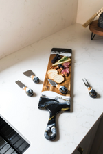Load image into Gallery viewer, Resin Cheese Knife Set - Onyx s/4