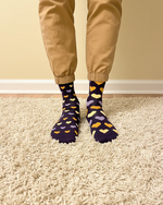 Load image into Gallery viewer, Men's Midcalf Socks - Modern Heart