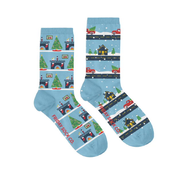 Women's Holiday Crew Socks - Christmas Vintage Truck & Room