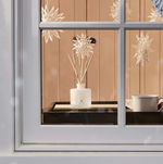 Load image into Gallery viewer, Thymes Frasier Fir - Flocked Diffuser Petite
