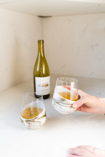 Load image into Gallery viewer, Resin Coated Wine Glass - Gold Quartz s/2
