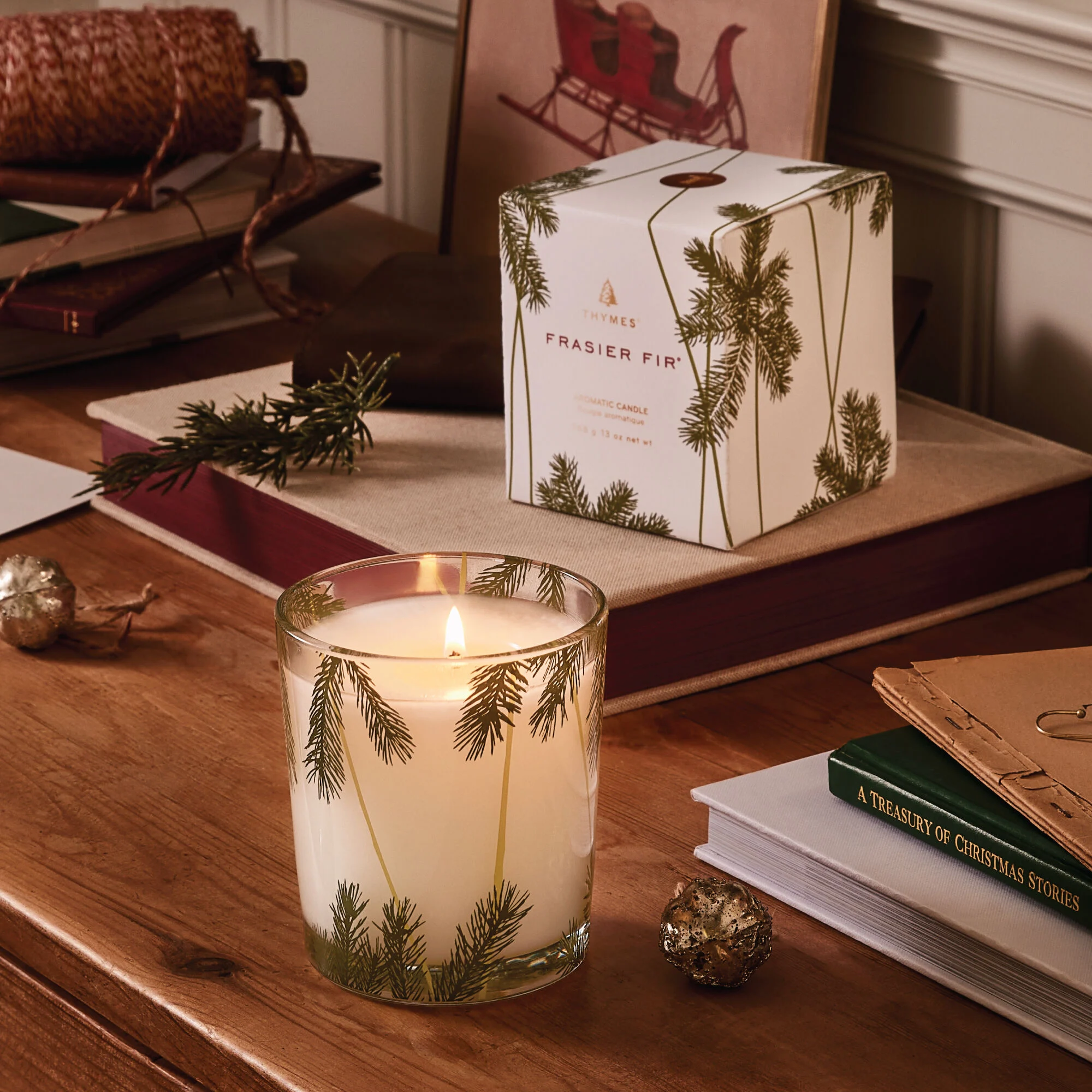 Thymes Frasier Fir - Heritage Candle 13oz