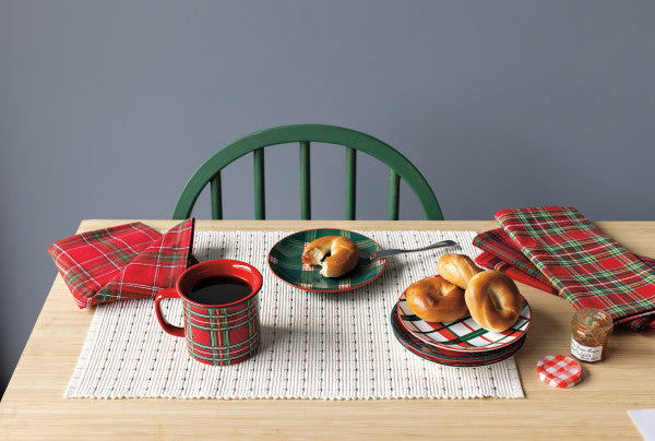 Appetizer Plate - Festive Plaid