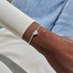 Load image into Gallery viewer, A Littles &amp; Co. Bracelet - Mom Always Remembered | Slvr Stone

