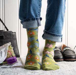 Women's Crew Socks - Flower Vine