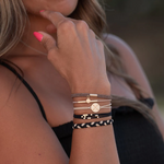 Load image into Gallery viewer, Hair Tie Bracelet - Focus Md s/5
