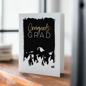 Fine Moments - Graduation | Cap Toss