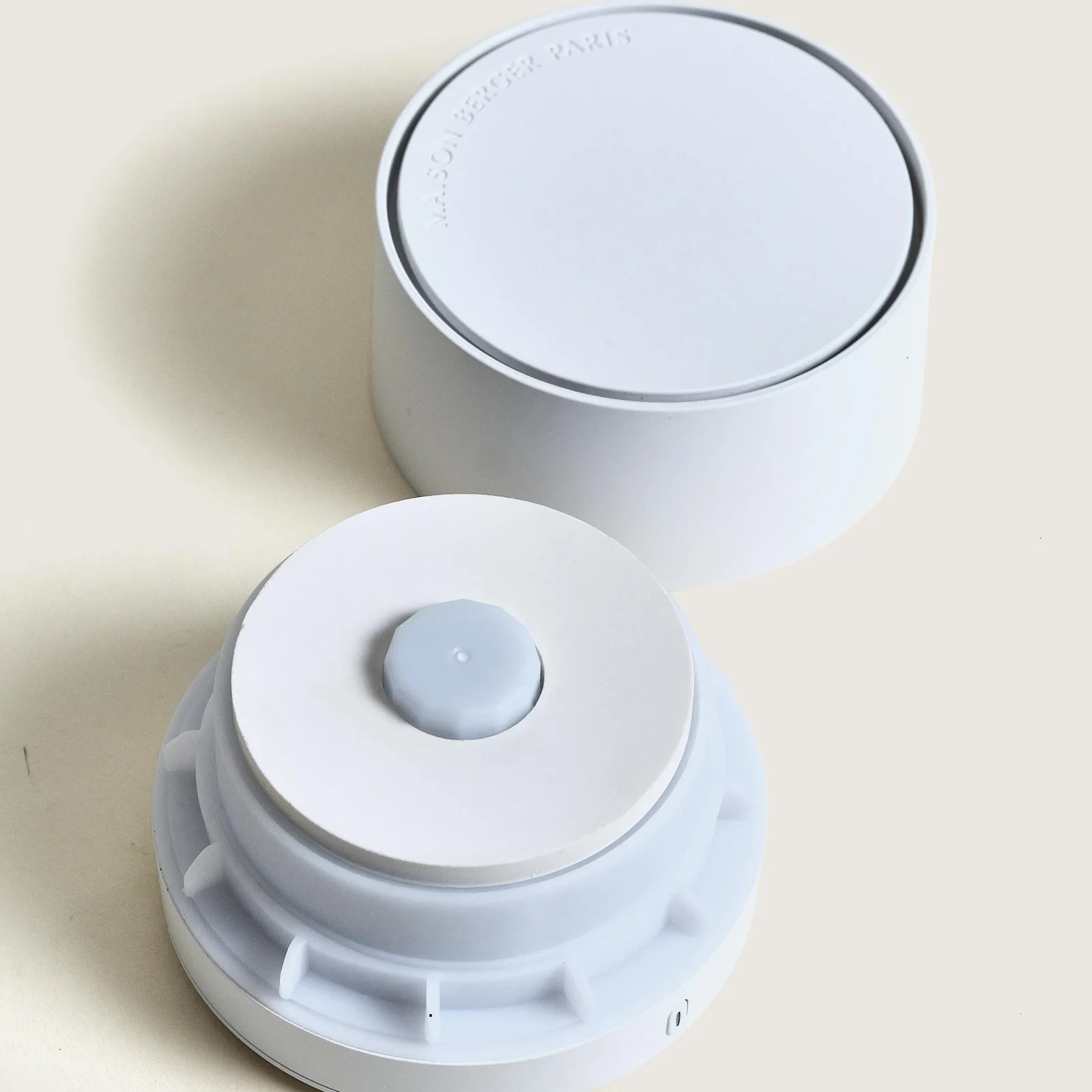 Maison Berger Nomad Diffuser - White Ocean Breeze