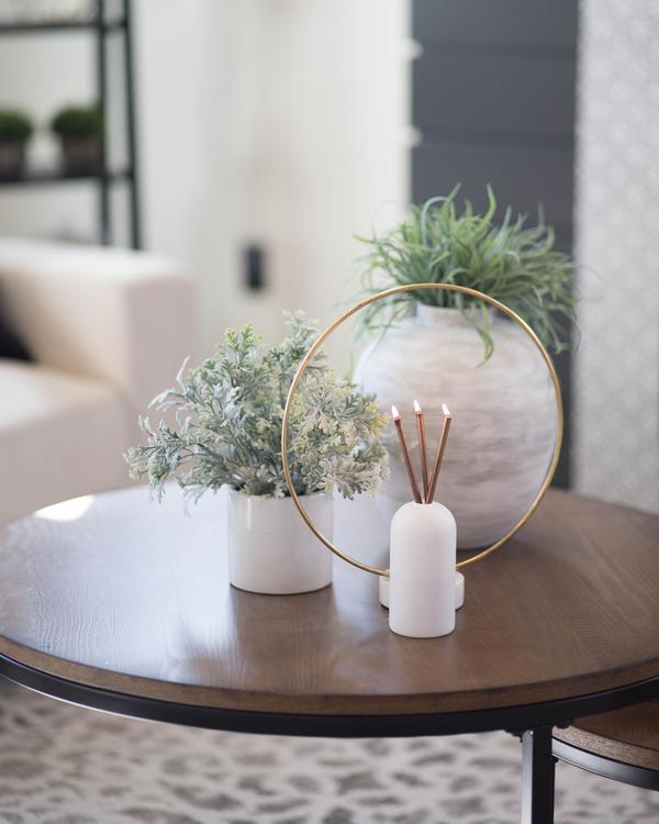 Everlasting Candle Vase - Wylie White