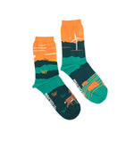 Load image into Gallery viewer, Women&#39;s Crew Socks - Landscape Foothills
